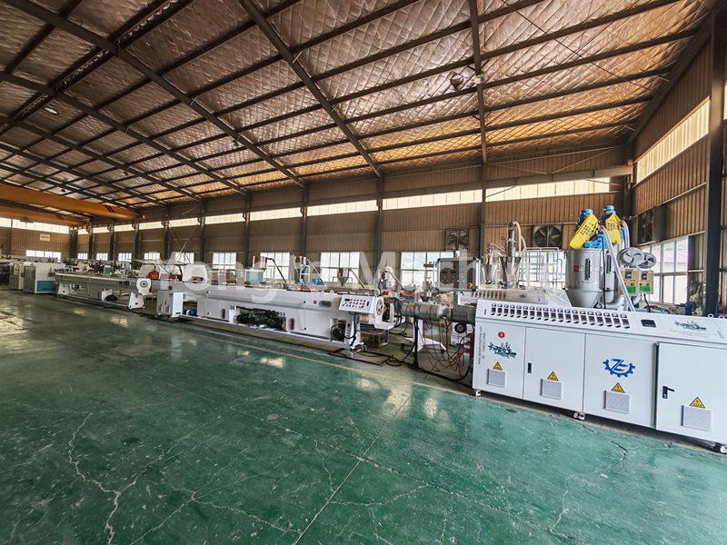 अर्जेंटीना ग्राहक के लिए 16-63 मिमी उच्च गति पीई पाइप उत्पादन मशीन