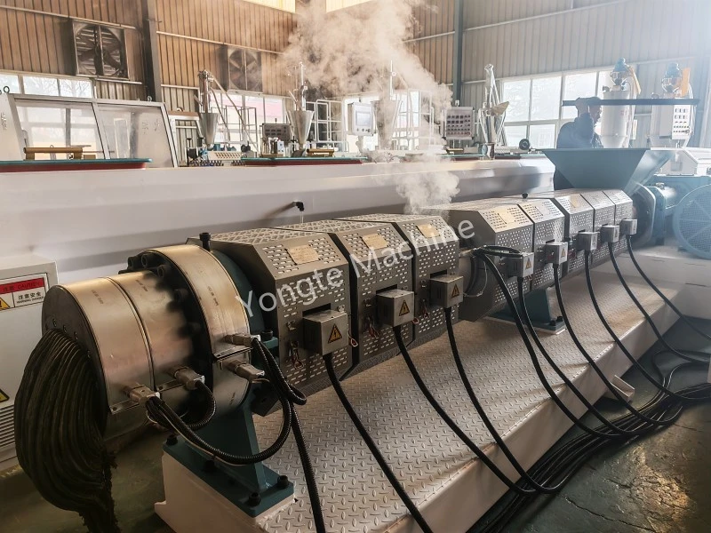 अफ़्रीका में अपशिष्ट फ़िल्म पुनर्चक्रण के लिए पैरेलल ट्विन-स्क्रू एक्सट्रूडर का ऑर्डर