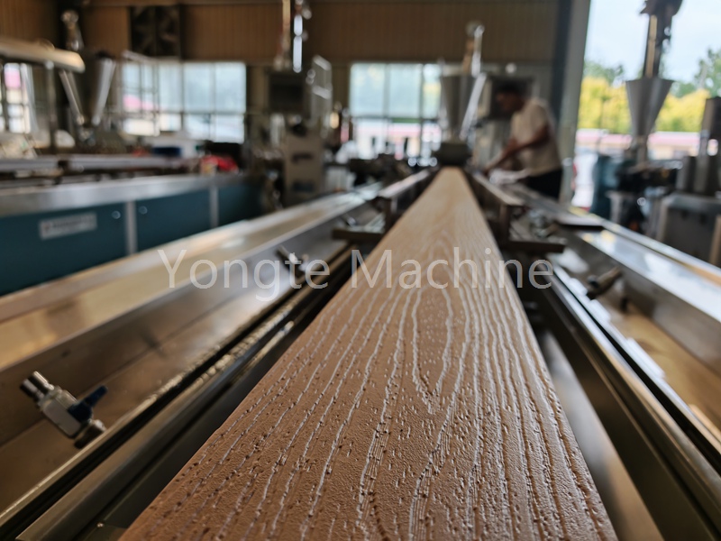 Wpc decking machine