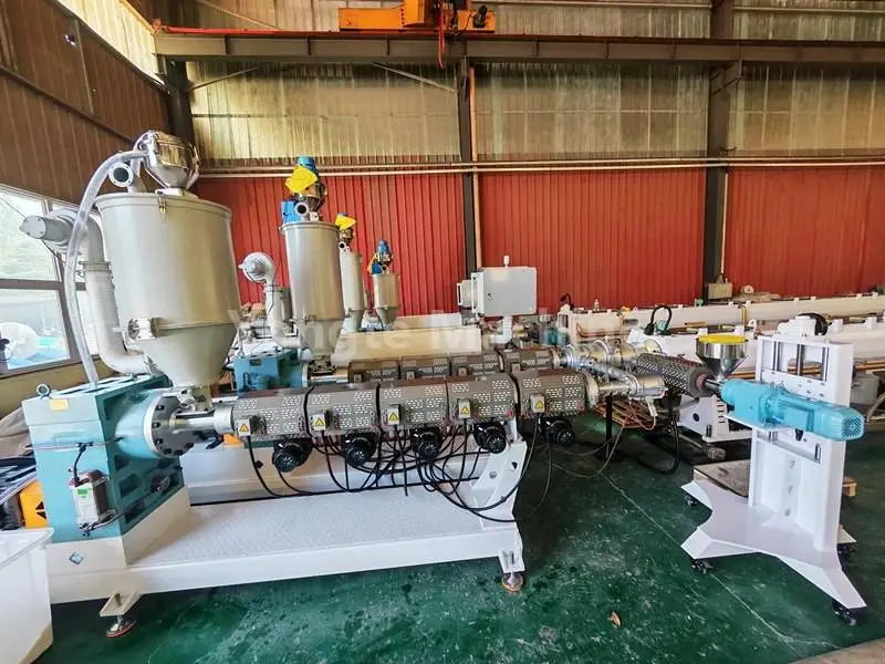 Yongte PE pipe extruder