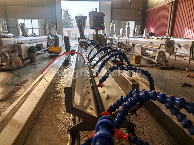 रबर सोकर नली मशीन